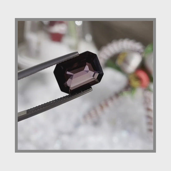 Load and play video in Gallery viewer, Natural Purple Red Spinel 7.02 Carats
