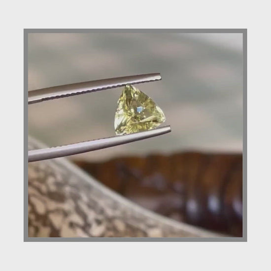 Load and play video in Gallery viewer, Natural Canary Garnet 2.25 Carats
