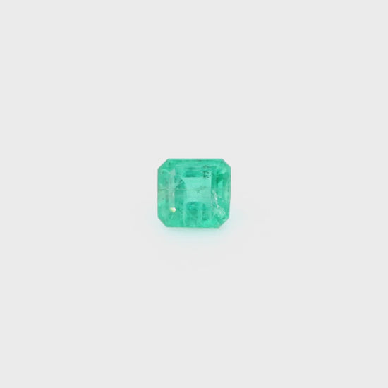 Load and play video in Gallery viewer, Natural Emerald Octagonal Shape 2.36ct With GIA Report
