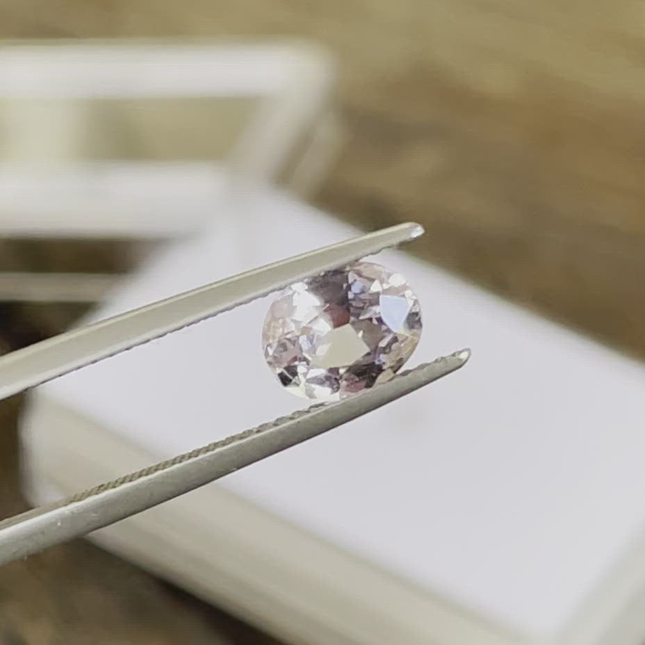 Load and play video in Gallery viewer, Natural Lilac Spinel 1.33 Carats
