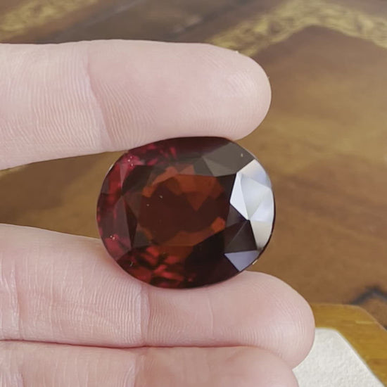 Load and play video in Gallery viewer, Natural Hessonite Garnet 73.98 Carats
