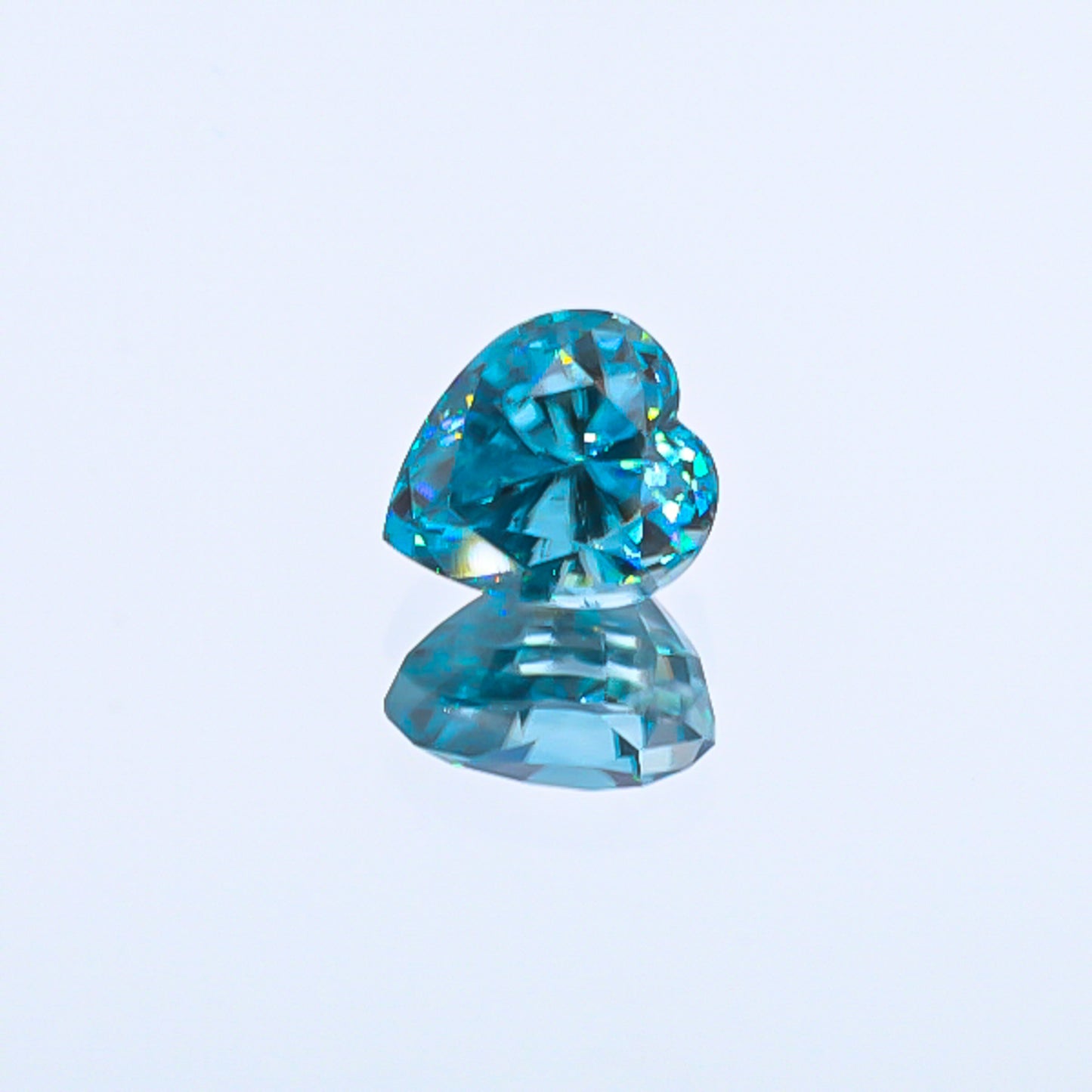 Load image into Gallery viewer, Natural Blue Zircon Heart Shape 9.52 Carats
