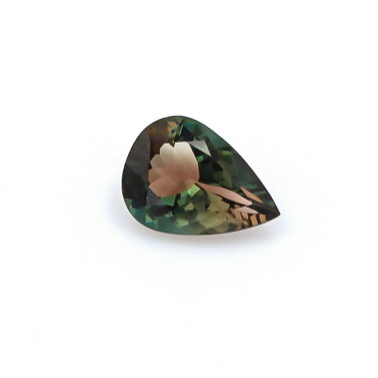 Natural Untreated Bi-Color Oregon Sunstone 3.91 Carats