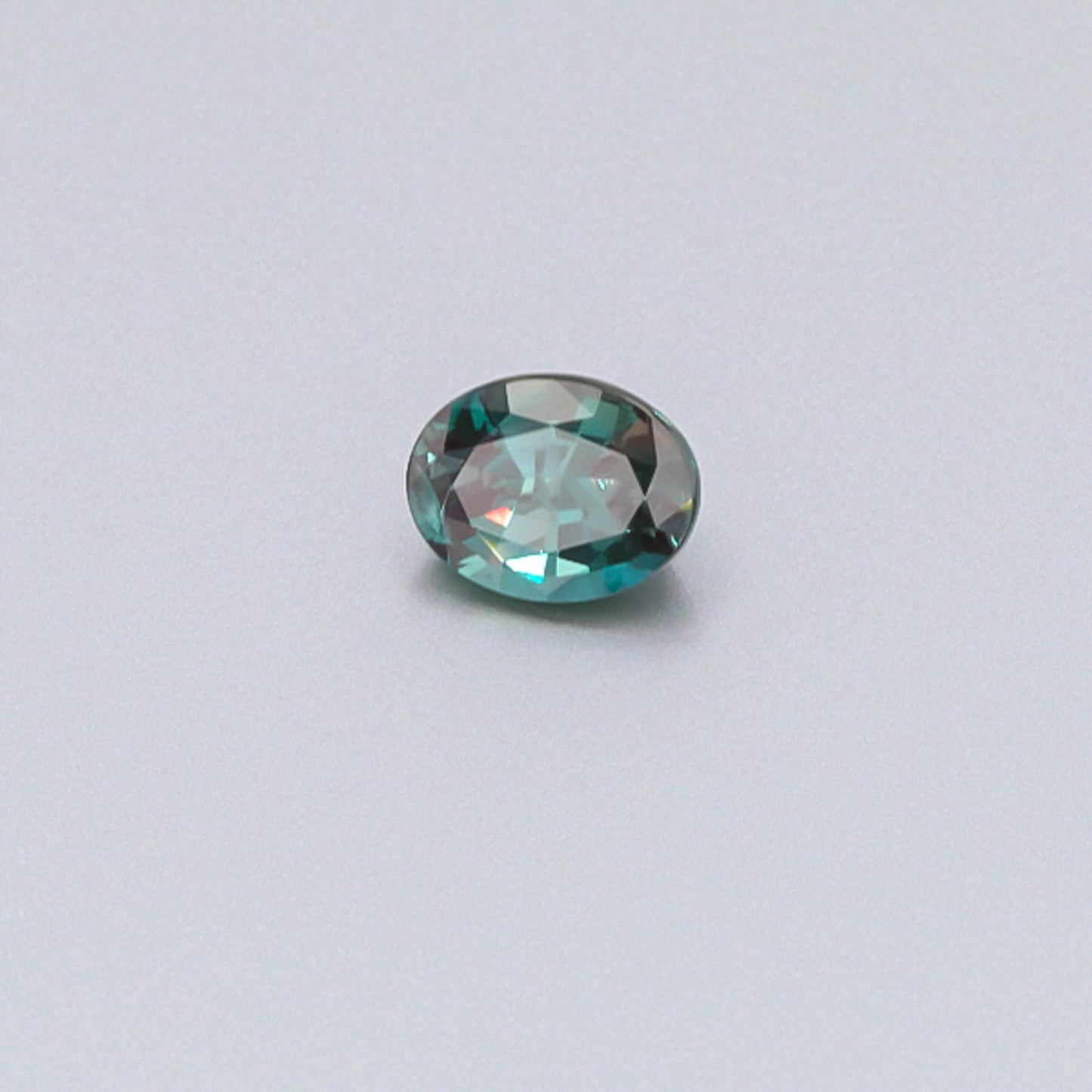 Load image into Gallery viewer, Natural Unheated Brazilian Alexandrite 2.14 Carats With GIA Report
