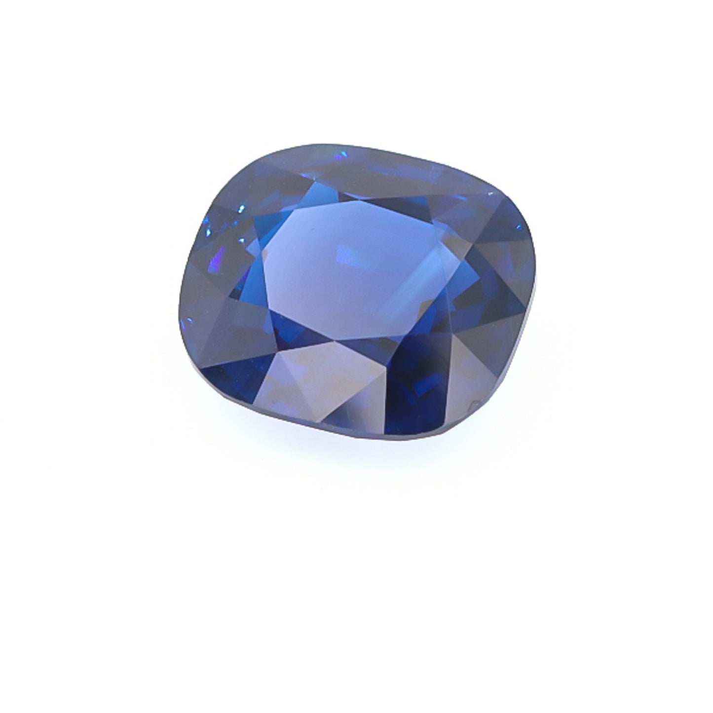 Natural Blue Sapphire 19.11 Carats with Gubelin Gem Lab Report