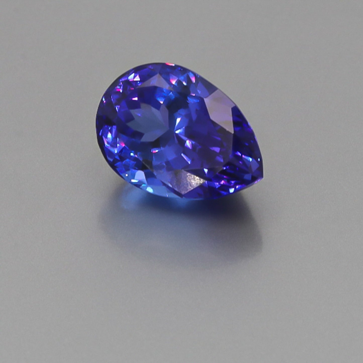 Natural Tanzanite 15.20 Carats
