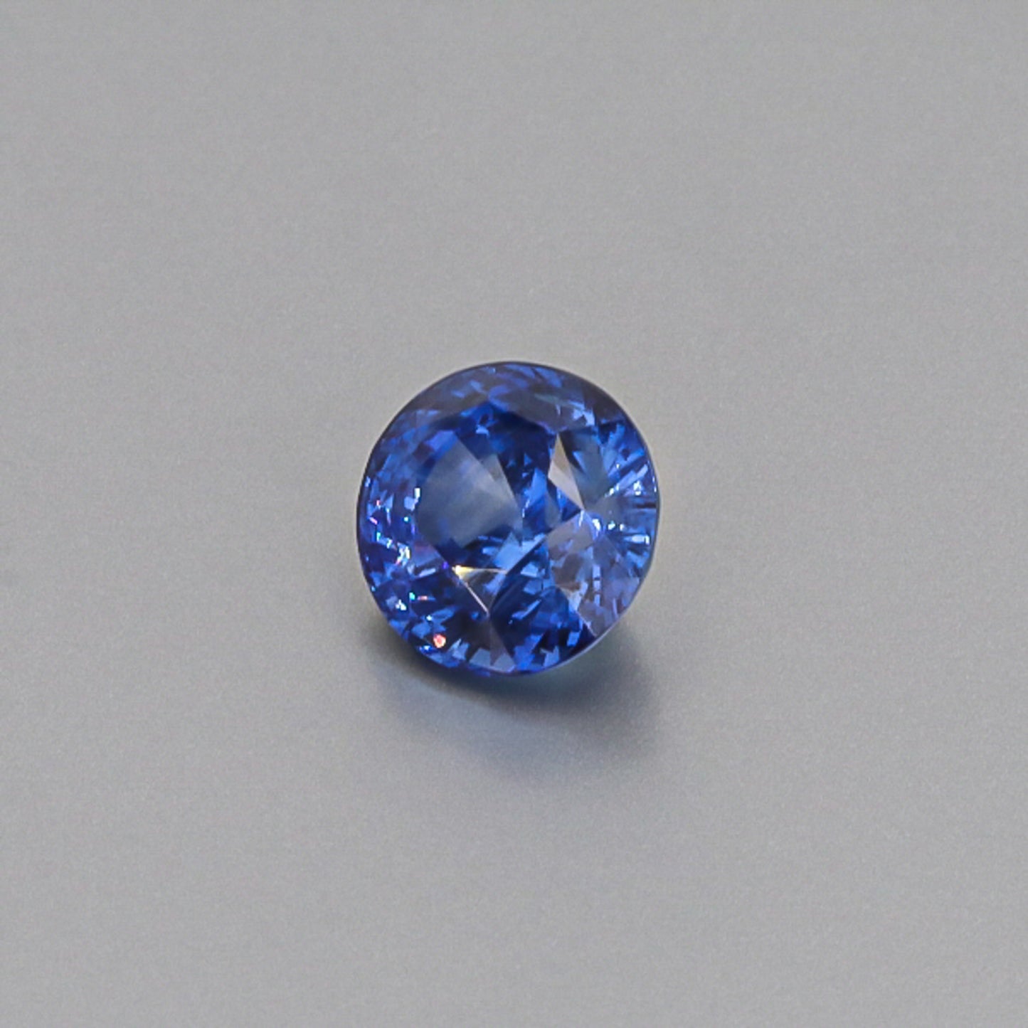Natural Heated Blue Sapphire Round Shape 5.04 Carats With GIA Report