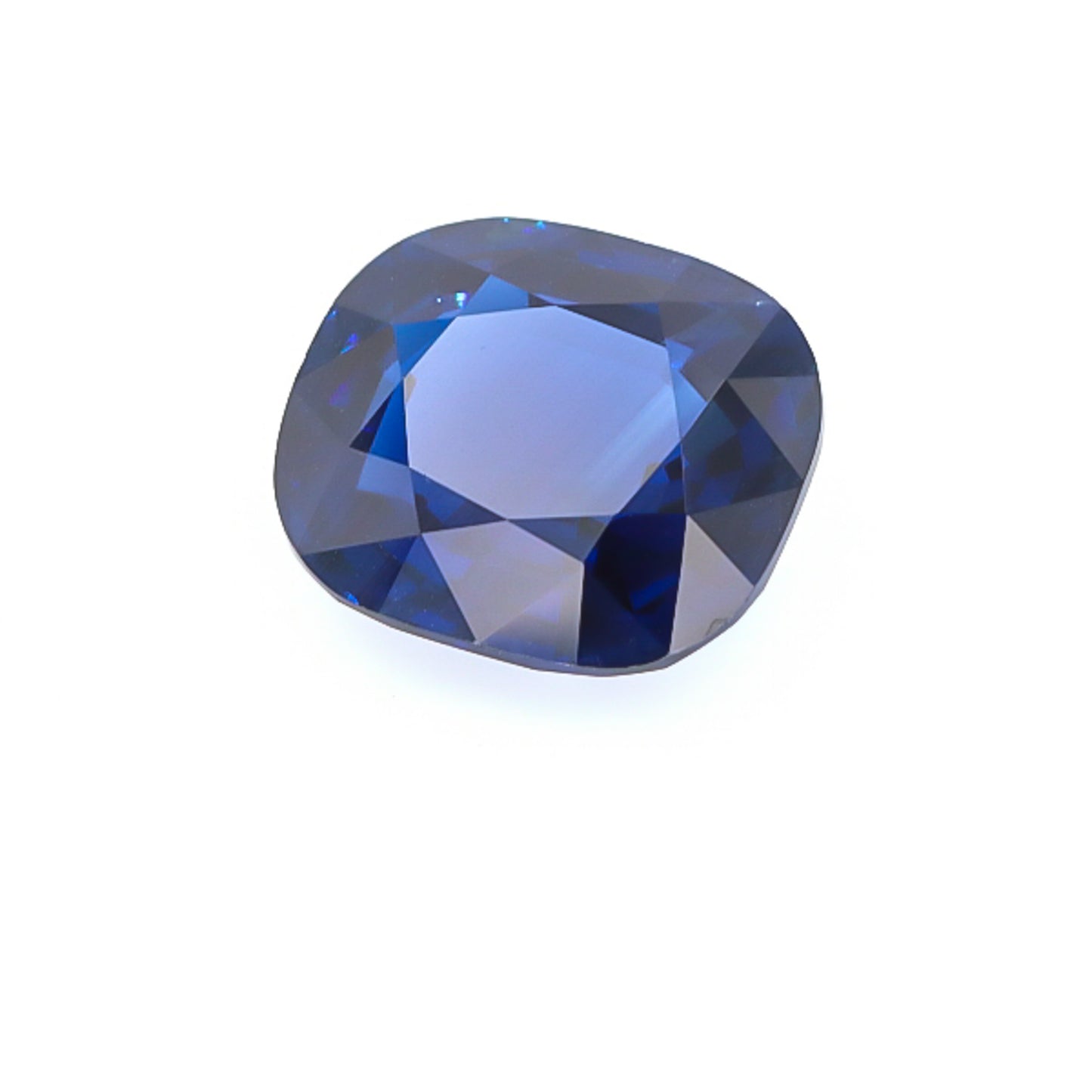 Natural Blue Sapphire 19.11 Carats with Gubelin Gem Lab Report