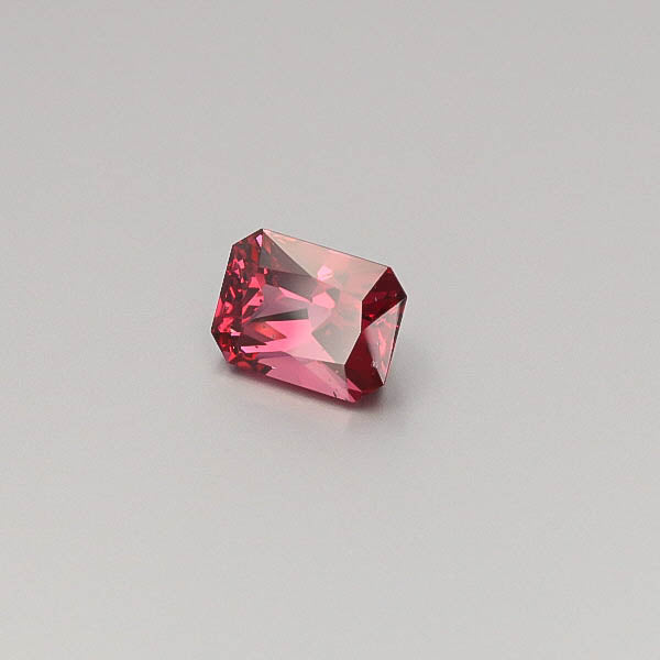 Natural Mahange Garnet 33.97 Carats