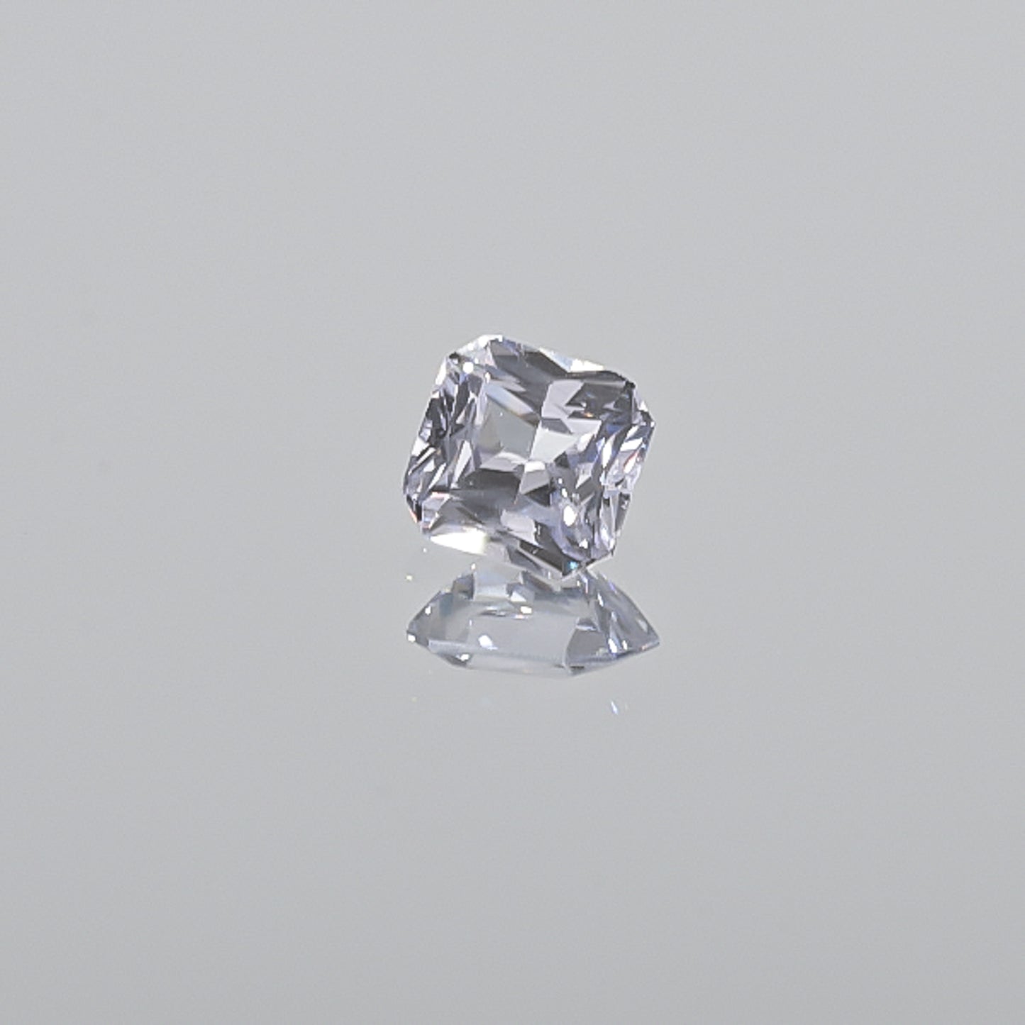 Natural White Sapphire 2.66 Carats
