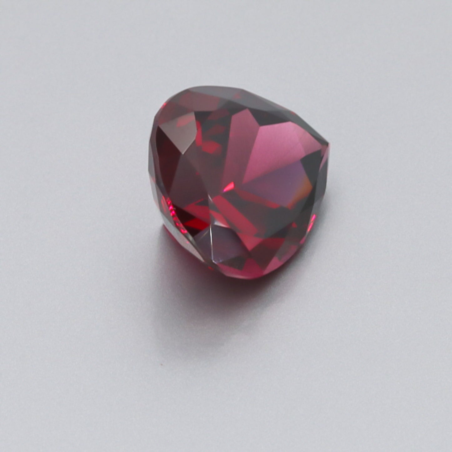 Natural Rhodolite Garnet 17.30 Carats