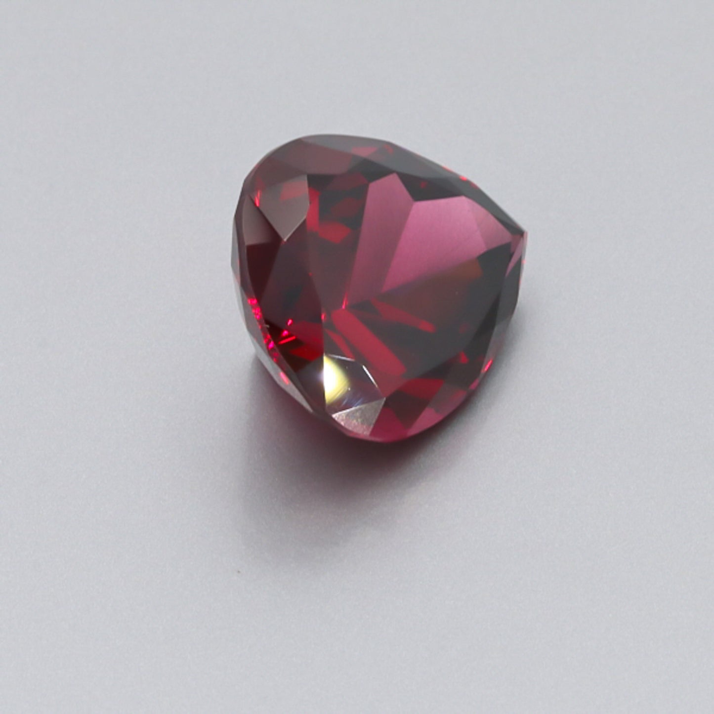 Natural Rhodolite Garnet 17.30 Carats