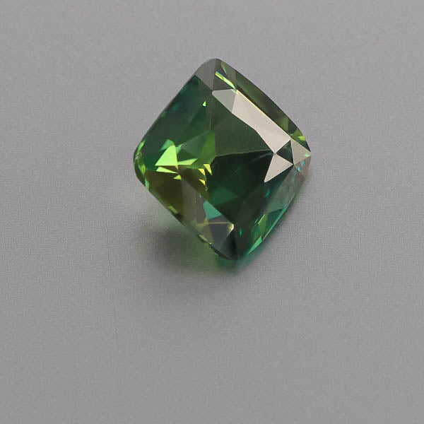 Natural Bi-Color Sapphire 7.93 Carats With GIA Report