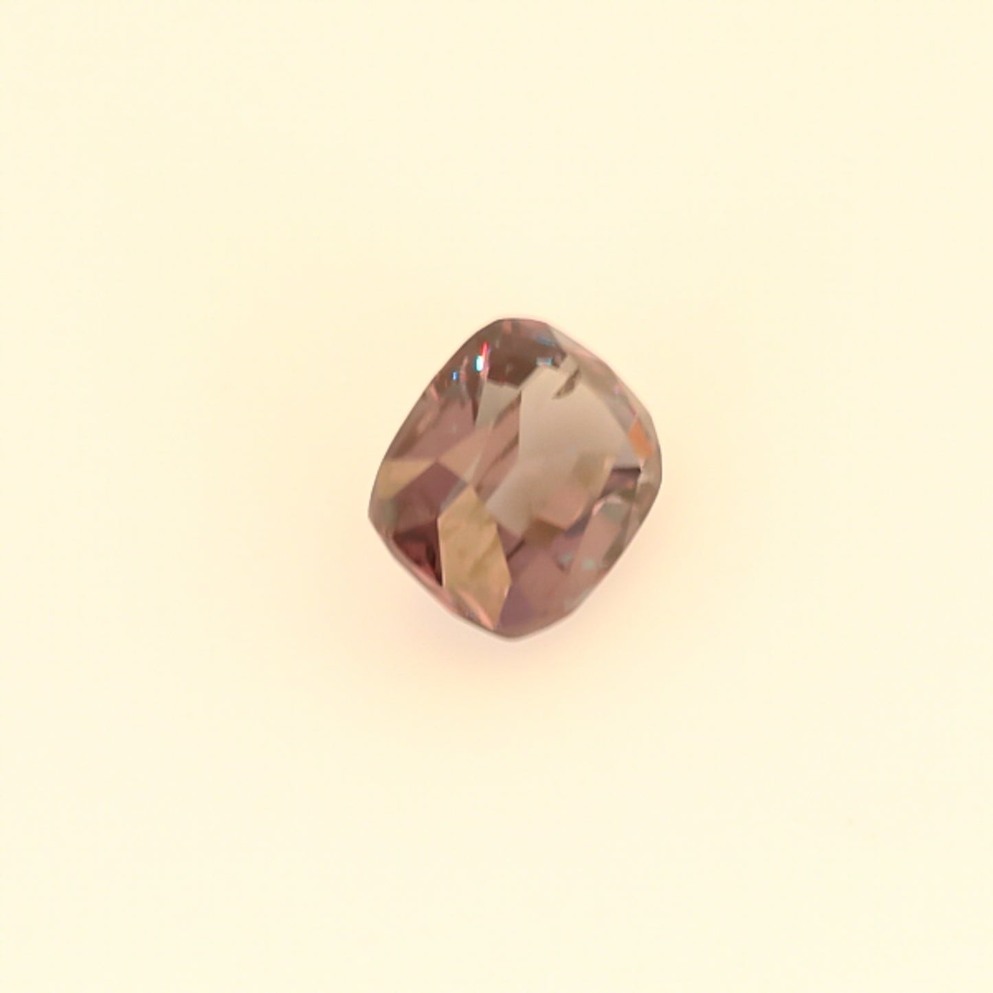 Natural Pyrope-Spessartine Garnet (Color Change)2.58 Carats With GIA Report