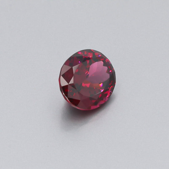 Natural Rhodolite Garnet 9.23 Carats