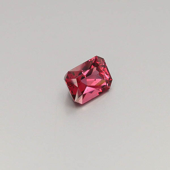 Natural Mahange Garnet 33.97 Carats