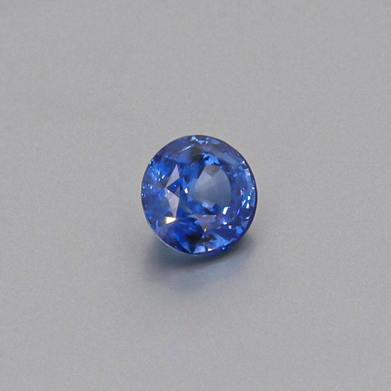Natural Heated Blue Sapphire Round Shape 5.04 Carats With GIA Report
