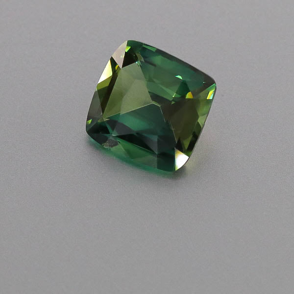 Natural Bi-Color Sapphire 7.93 Carats With GIA Report