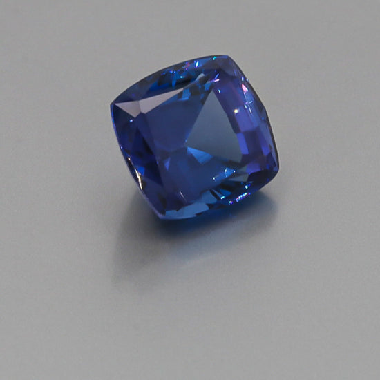 Natural Tanzanite 16.00 Carats