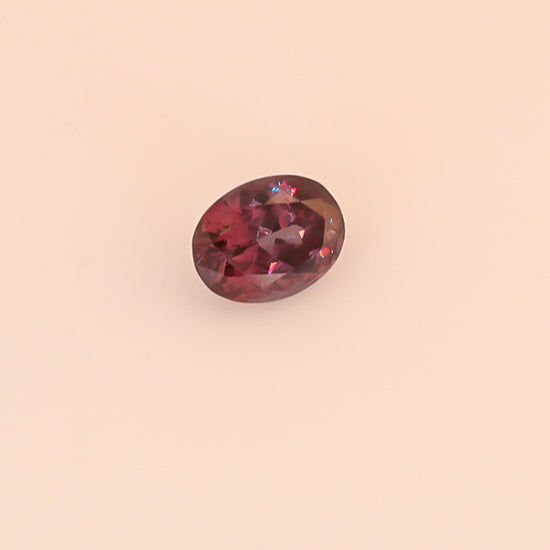 Load image into Gallery viewer, Natural Color Change Garnet 2.82 Carats
