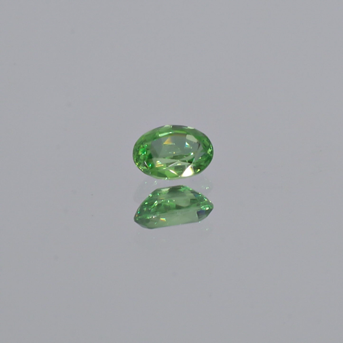 Load image into Gallery viewer, Natural Grossular Garnet 1.55 Carats
