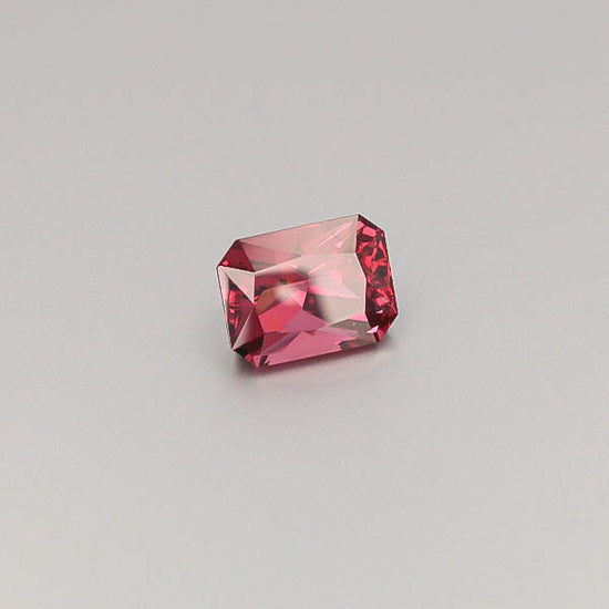 Natural Mahange Garnet 33.97 Carats