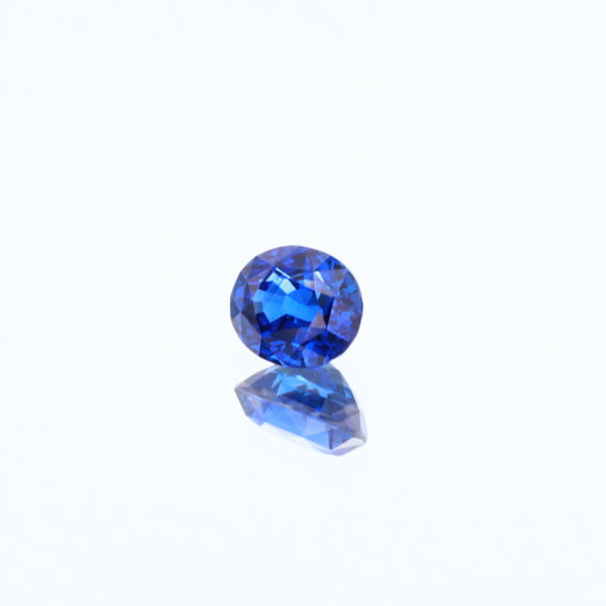 Load image into Gallery viewer, Natural Heated Blue Sapphire Oval Shape 3.45ct With GIA Report

