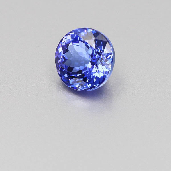 Natural Tanzanite 6.86 Carats
