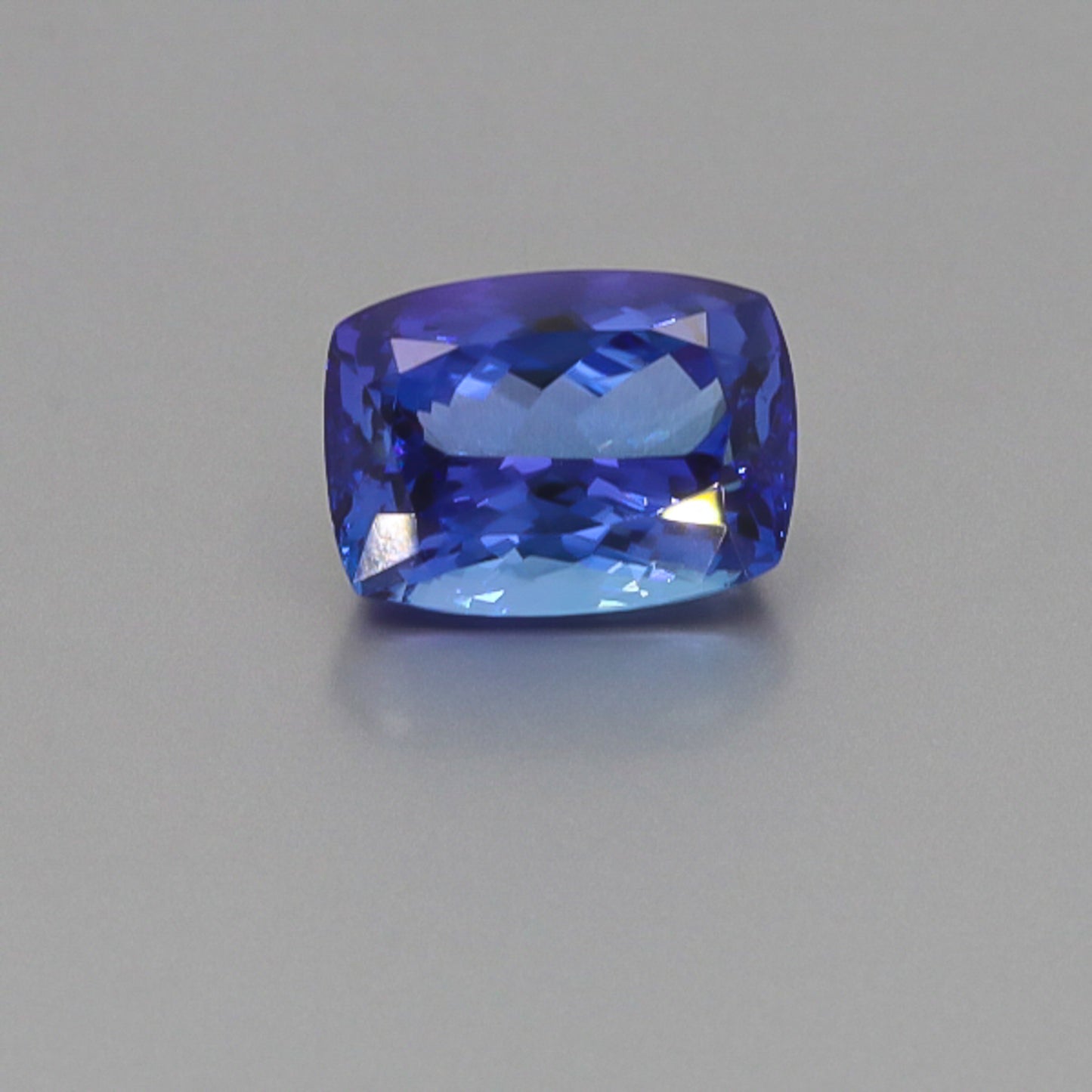 Natural Tanzanite 10.41 Carats