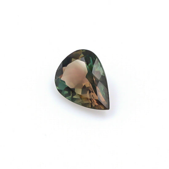 Natural Untreated Bi-Color Oregon Sunstone 3.91 Carats