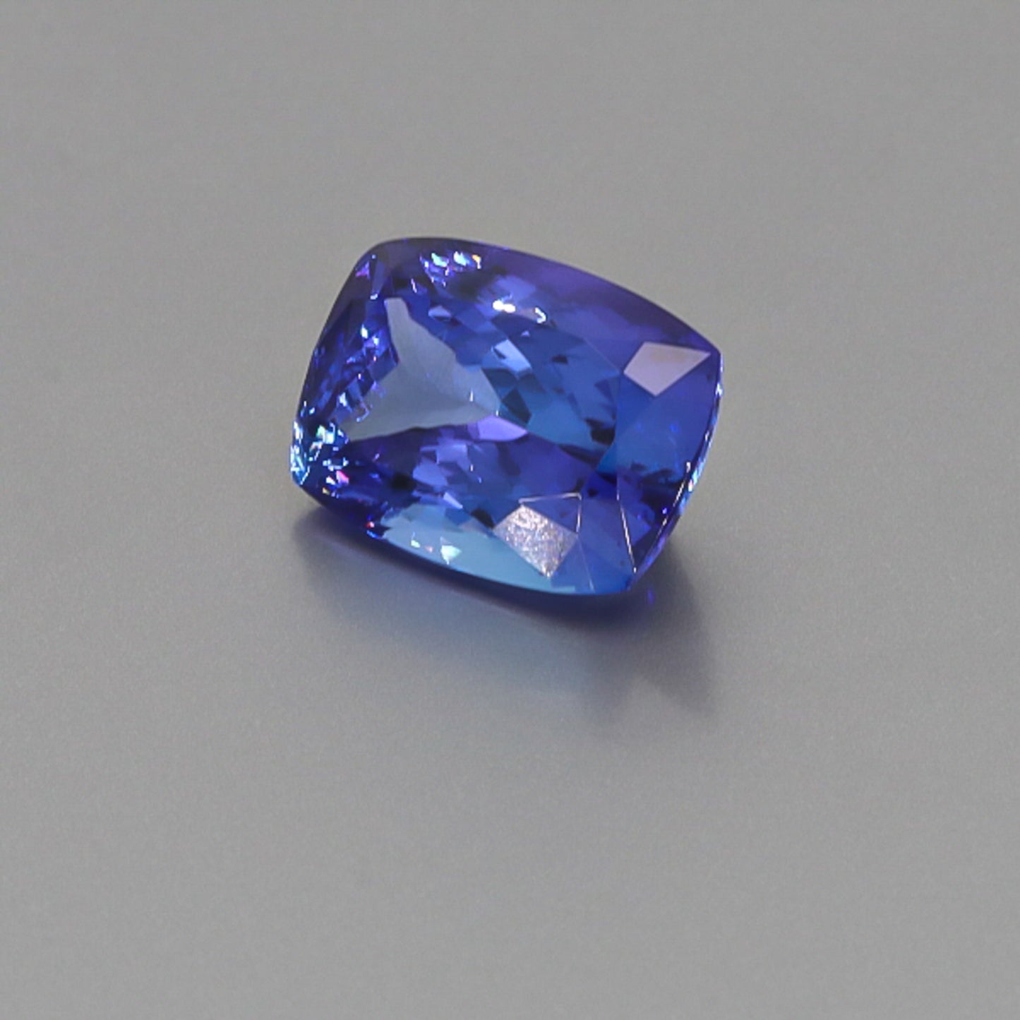 Natural Tanzanite 10.41 Carats