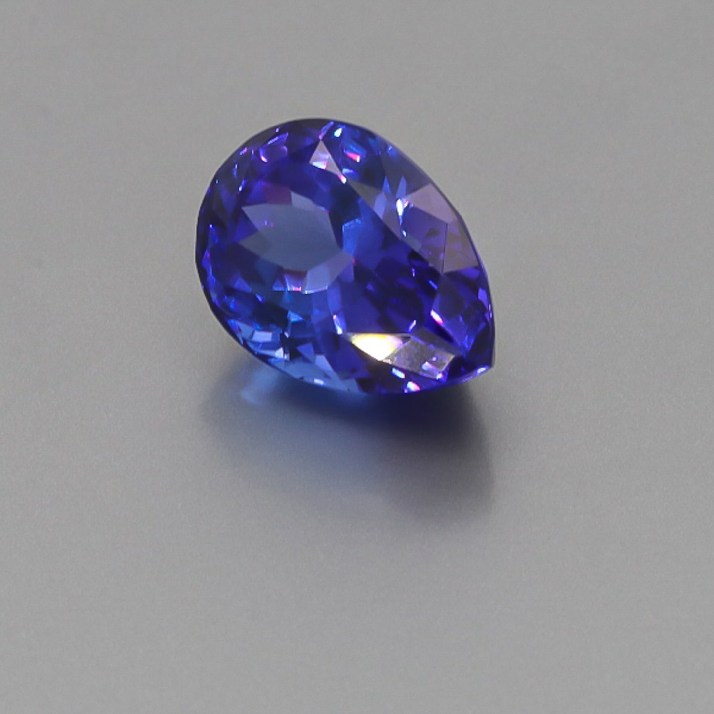 Natural Tanzanite 15.20 Carats