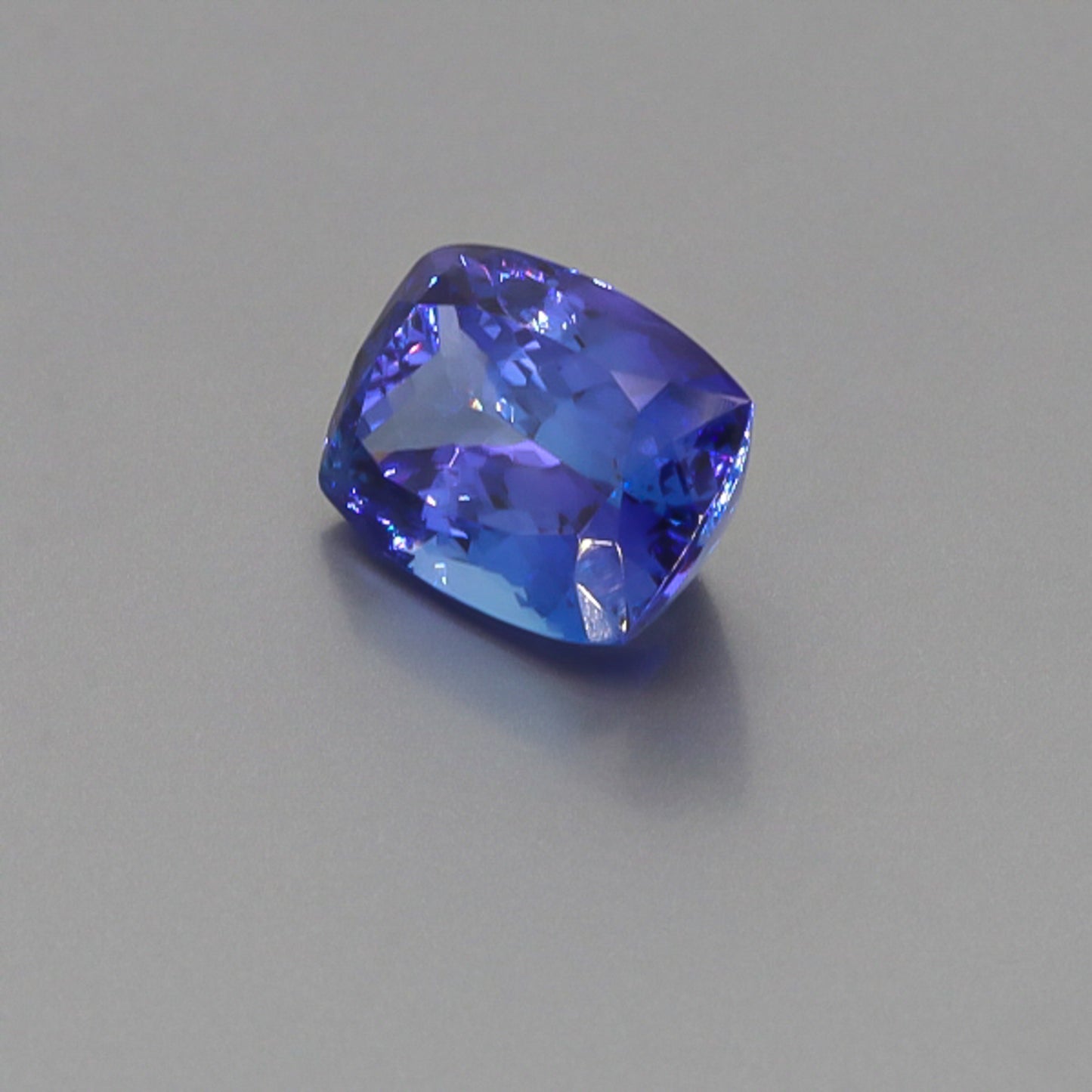Natural Tanzanite 10.41 Carats