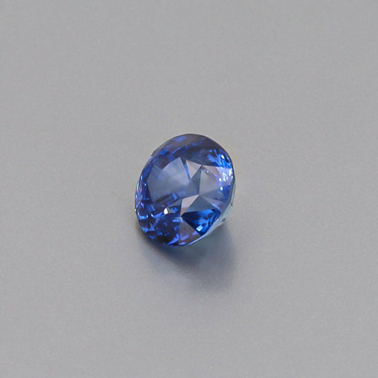 Natural Heated Blue Sapphire Round Shape 5.04 Carats With GIA Report