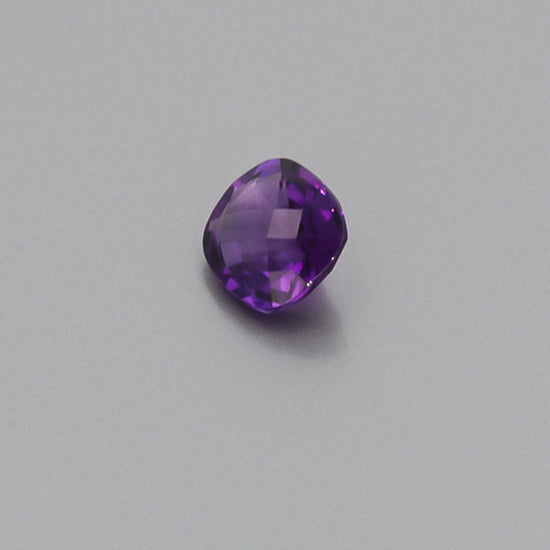 Load image into Gallery viewer, Natural Amethyst 2.41 Carats
