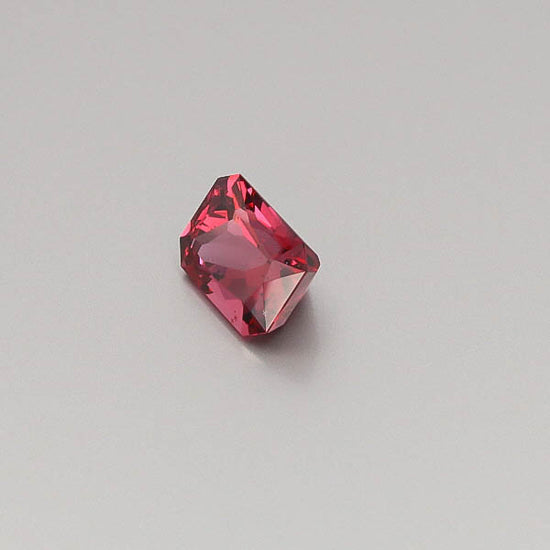 Natural Mahange Garnet 33.97 Carats