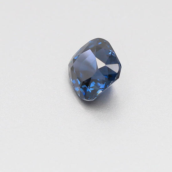 Natural RARE Color Change Spinel 5.64 Carats With GIA Report