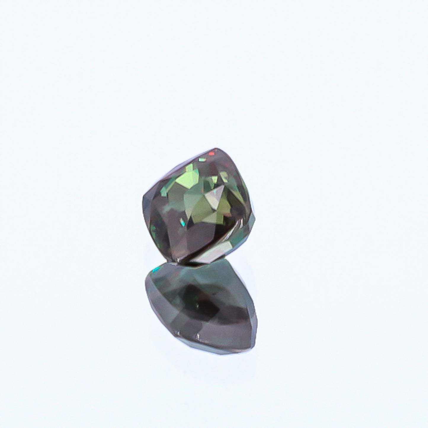 Natural Alexandrite Blue-Green Changing to Reddish Purple Color 3.98 Carats With GIA Report