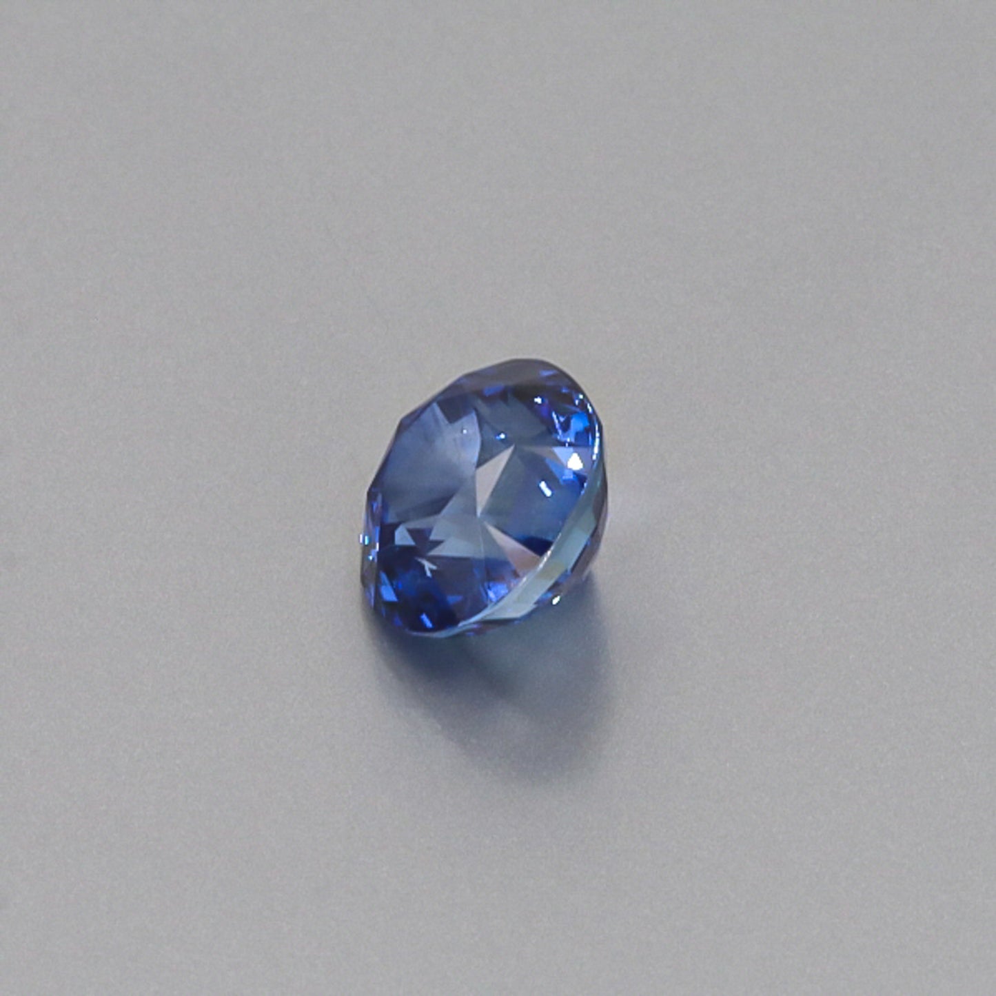 Natural Heated Blue Sapphire Round Shape 5.04 Carats With GIA Report