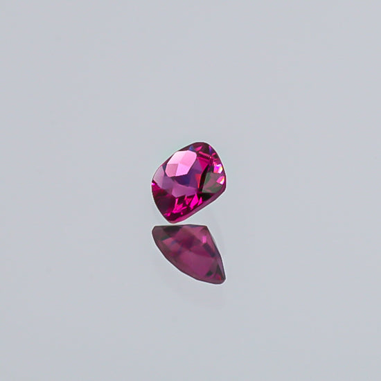 Natural Red Tourmaline or Rubellite Tourmaline 1.18 Carats