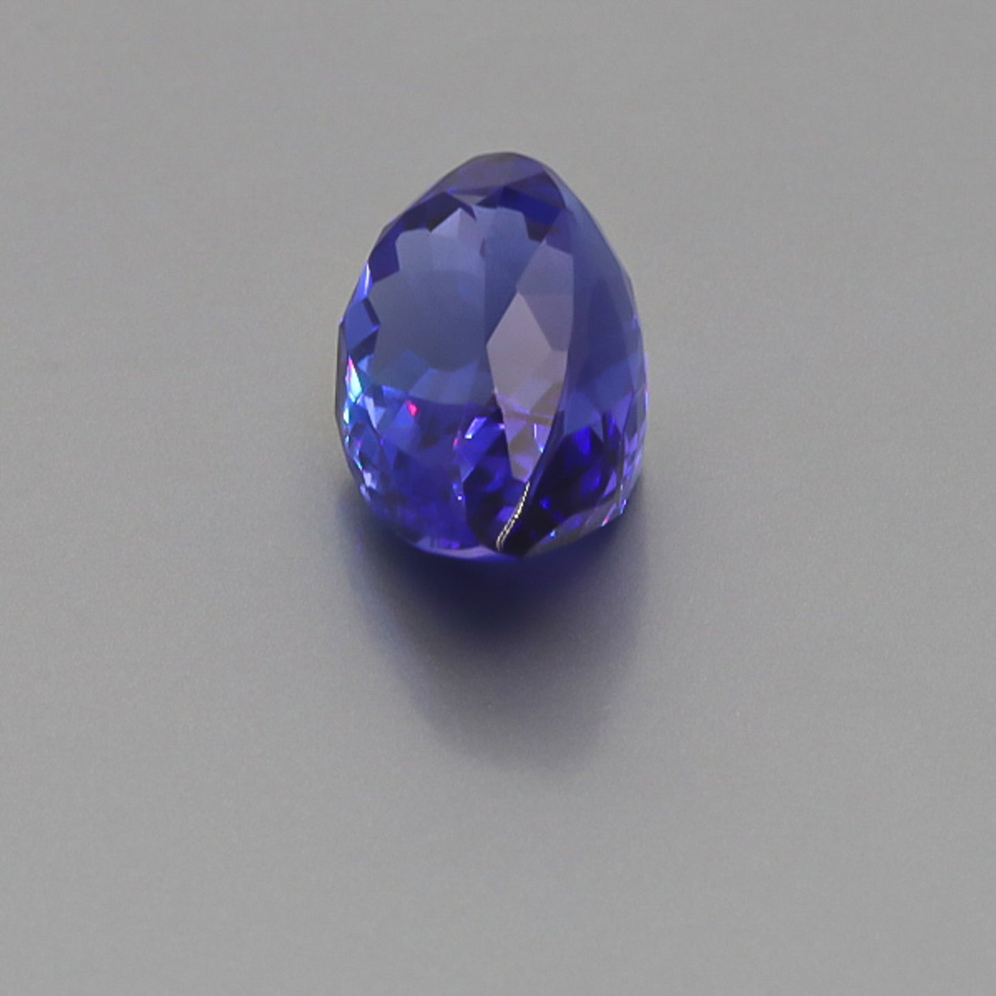 Natural Tanzanite 15.20 Carats
