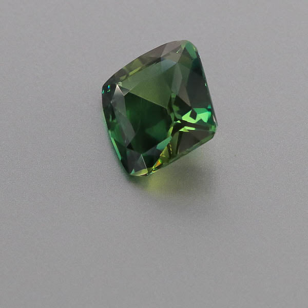 Natural Bi-Color Sapphire 7.93 Carats With GIA Report