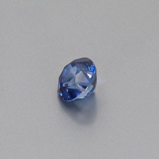 Natural Heated Blue Sapphire Round Shape 5.04 Carats With GIA Report