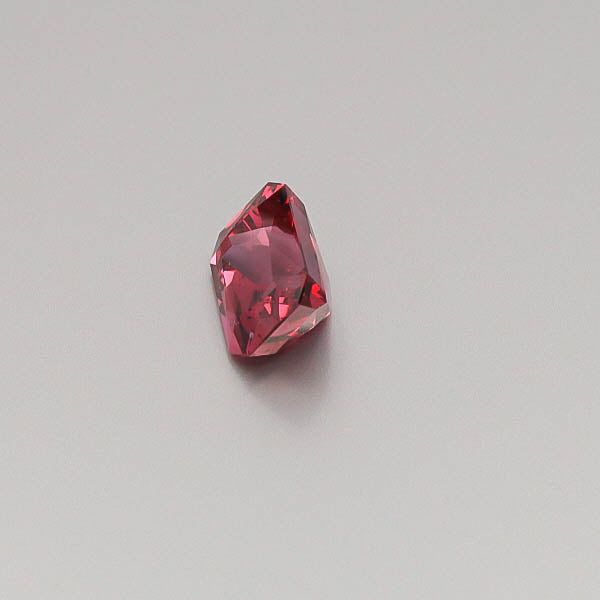 Natural Mahange Garnet 33.97 Carats