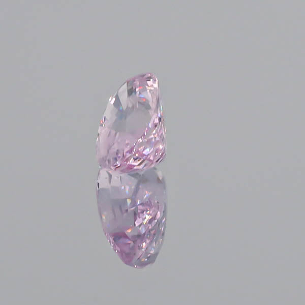 Natural Unheated Ceylon Pink Sapphire Oval Shape 5.58ct With GUBELIN Report