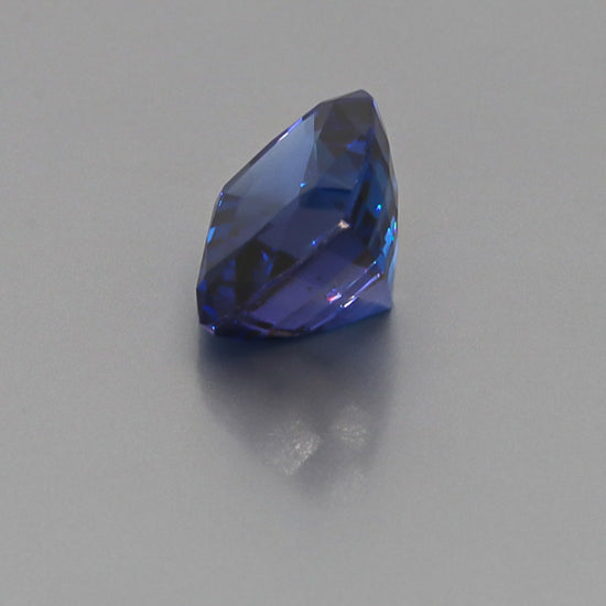 Natural Tanzanite 16.00 Carats