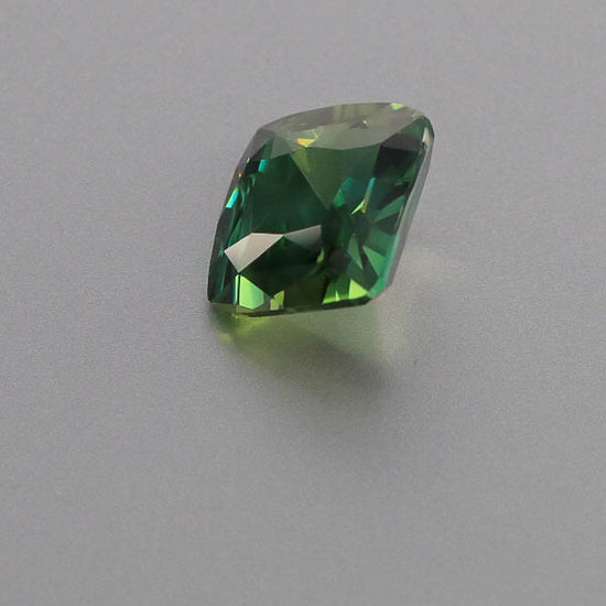 Natural Bi-Color Sapphire 7.93 Carats With GIA Report