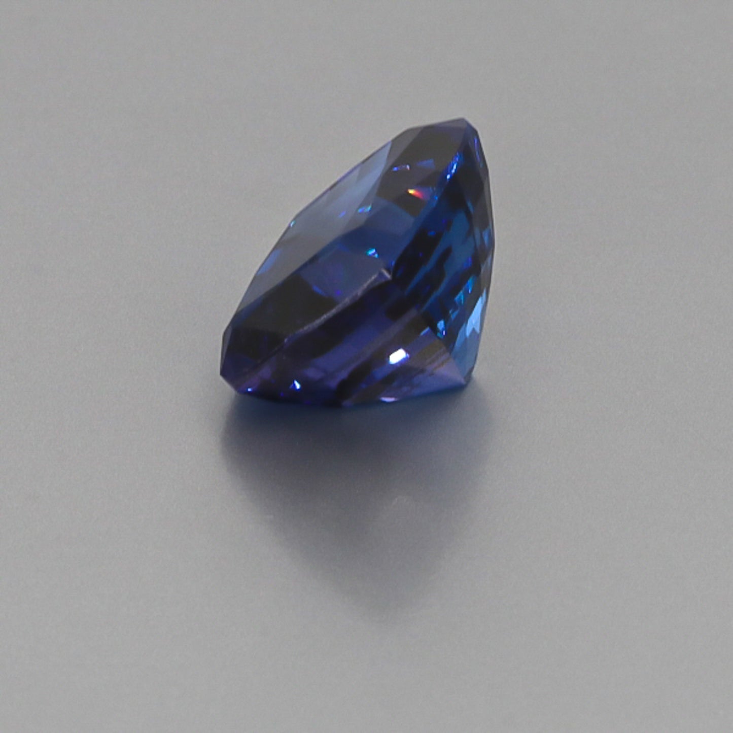 Natural Tanzanite 16.00 Carats
