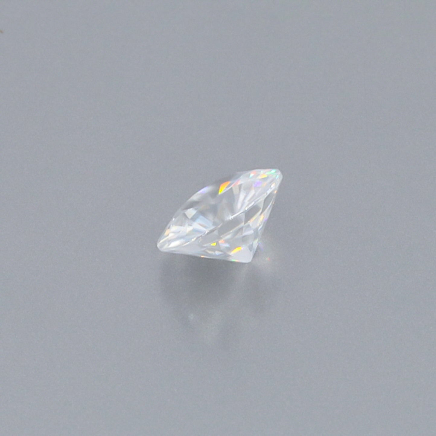 Load image into Gallery viewer, Natural White Zircon 4.48 Carats
