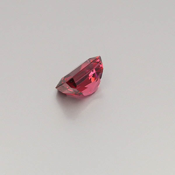 Natural Mahange Garnet 33.97 Carats